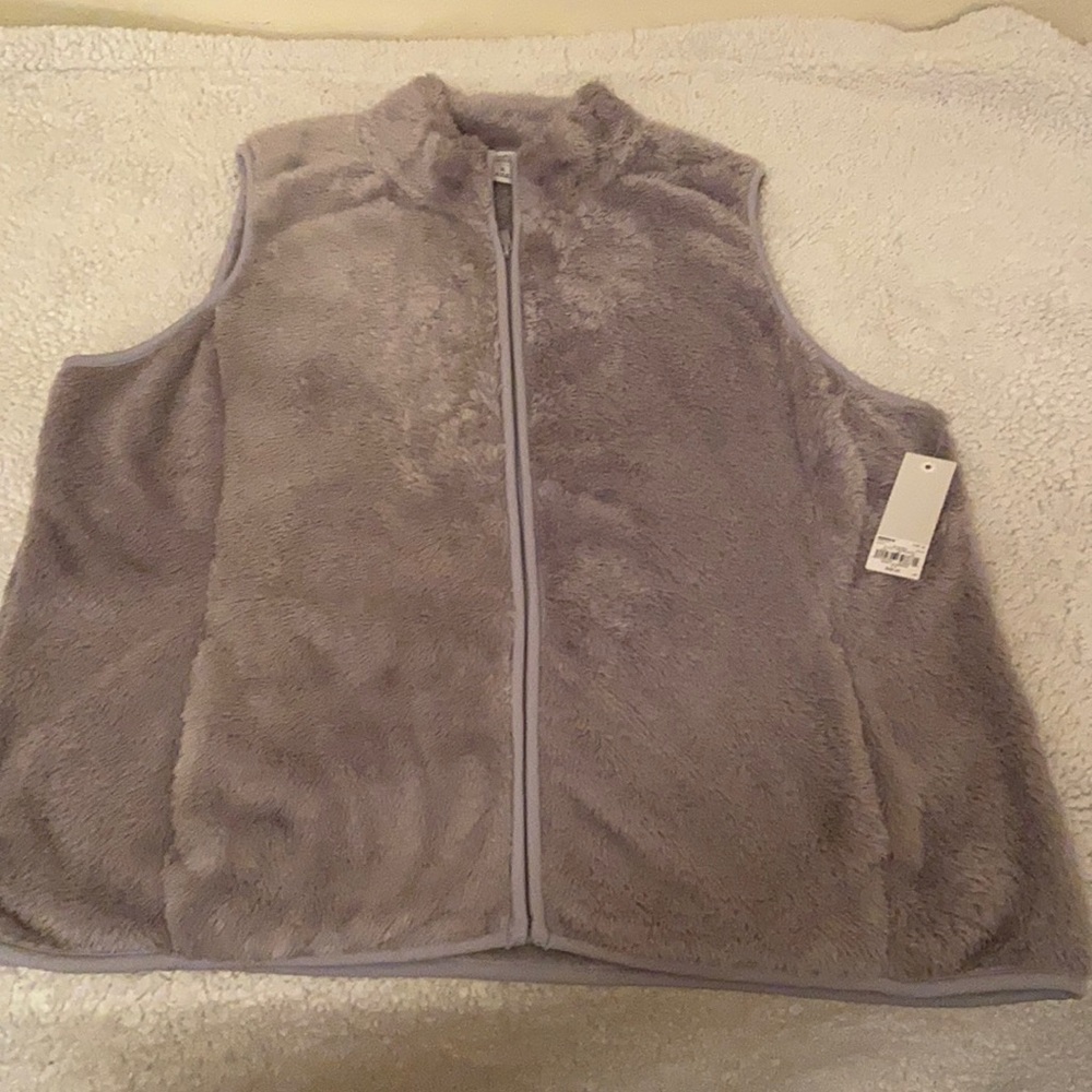 Gray super soft vest